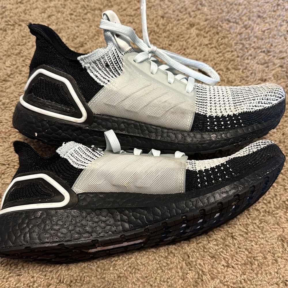 Adidas Boost - Picture 6 of 8